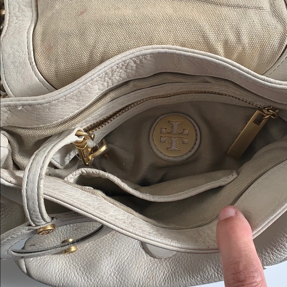 Authentic Tory Burch crossbody - Picture 4 of 5